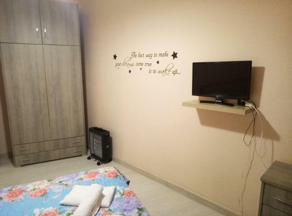 Beautiful Apartment In The Heart Of The City Corfu  Экстерьер фото