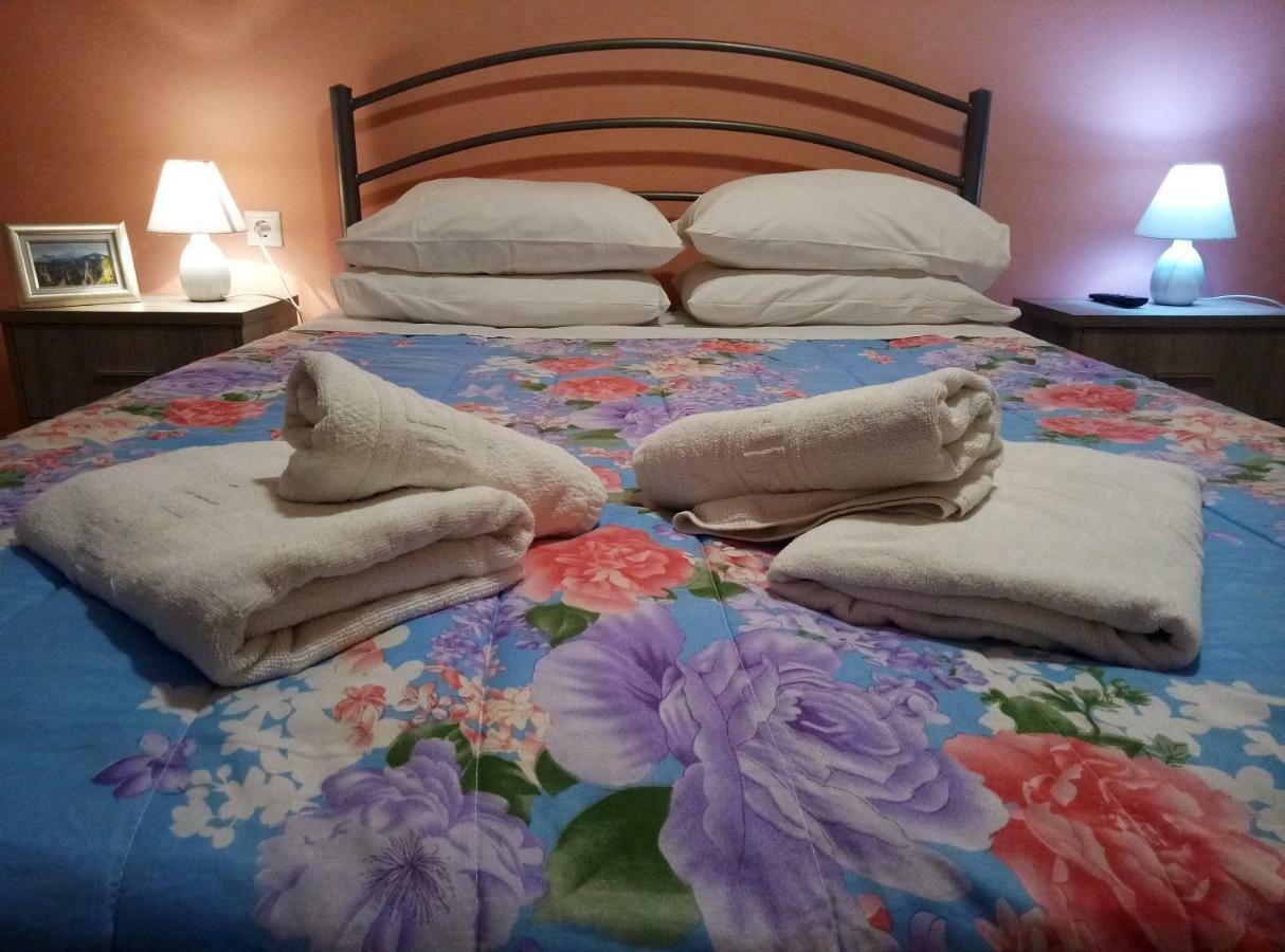 Beautiful Apartment In The Heart Of The City Corfu  Экстерьер фото